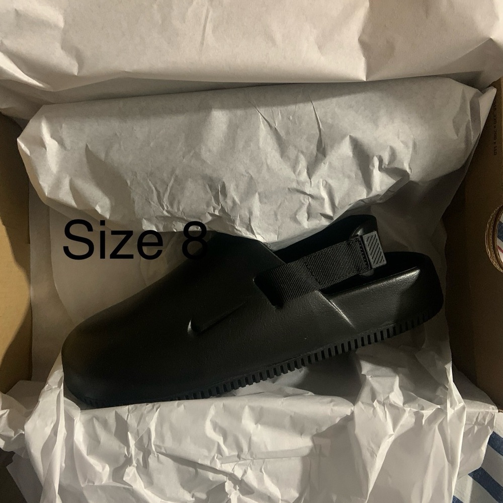 Nike calm mules size 7 mens 8 women’s